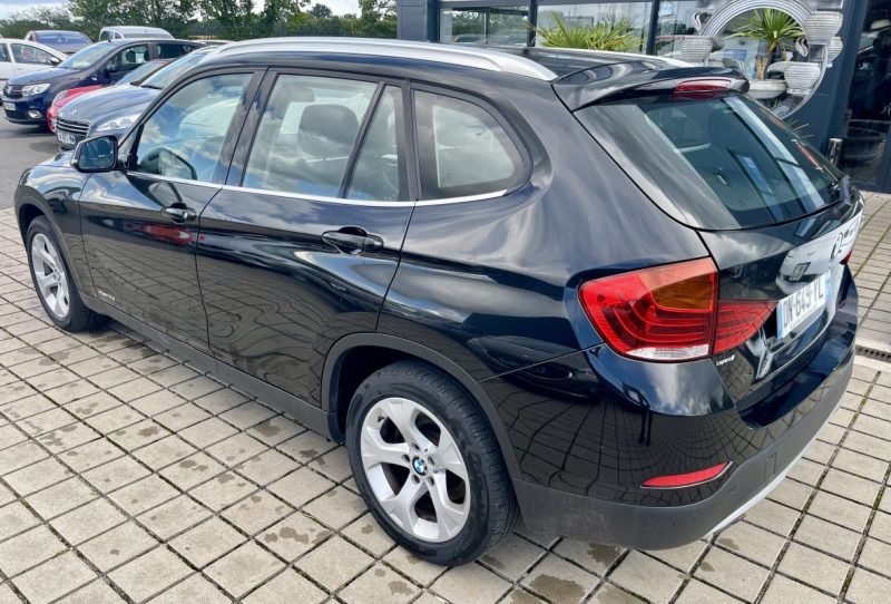 B.M.W. SERIE X1 2015.xDrive 18d 143ch Lounge Sport