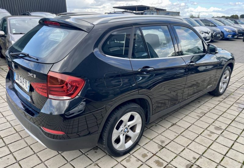 B.M.W. SERIE X1 2015.xDrive 18d 143ch Lounge Sport