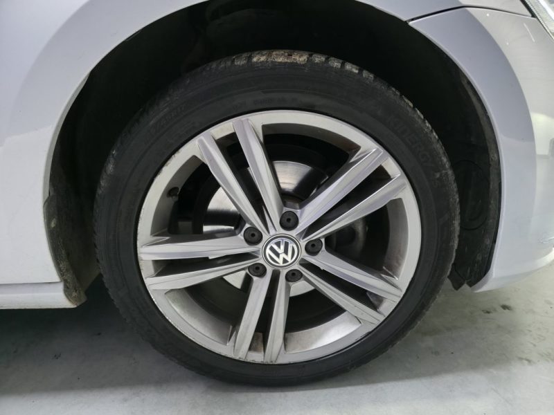 VOLKSWAGEN GOLF VII SW 1.6 TDI 115ch BlueMotion FIRST EDITION / DSG7 / DISTRI OK