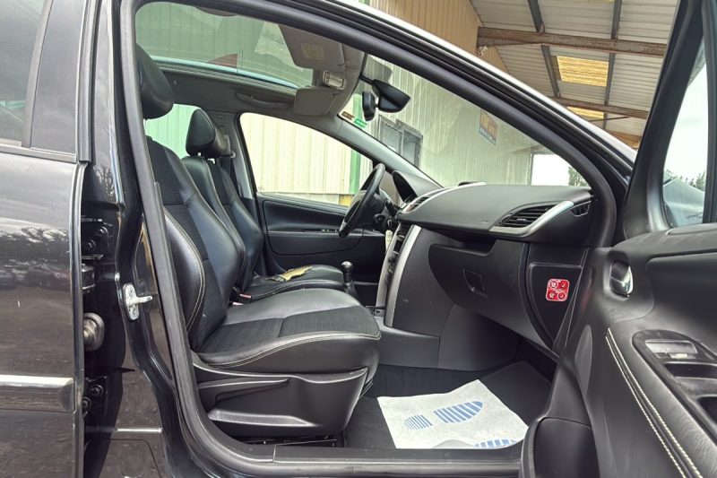 PEUGEOT 207 SW 1.6 HDi 90 FAP Outdoor BVM5