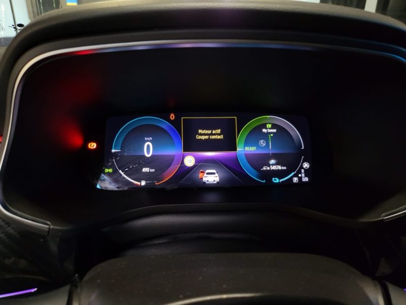 RENAULT ARKANA E-TECH 145ch RS LINE / CAMERA 360° + SIEGES ELECTRIQUE + VOLANT CHAUFFANT 