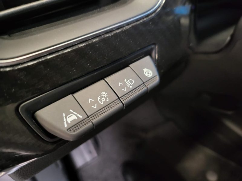 RENAULT ARKANA E-TECH 145ch RS LINE / CAMERA 360° + SIEGES ELECTRIQUE + VOLANT CHAUFFANT 