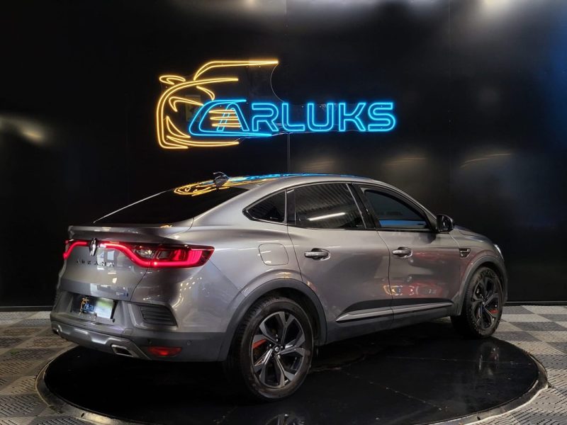 RENAULT ARKANA E-TECH 145ch RS LINE / CAMERA 360° + SIEGES ELECTRIQUE + VOLANT CHAUFFANT 