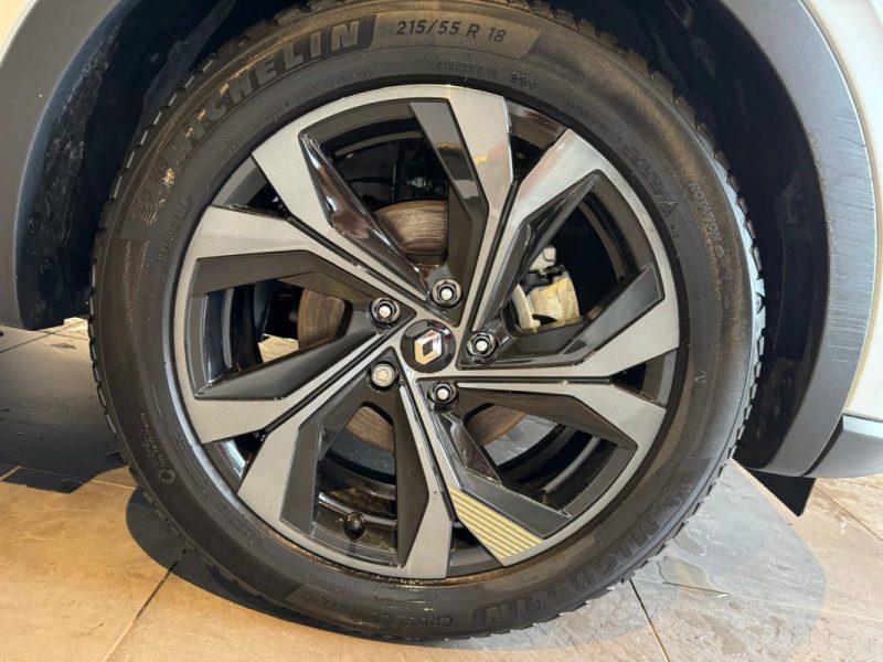 RENAULT ARKANA E-TECH 2022