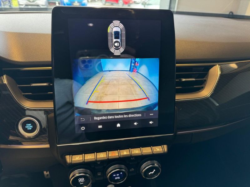 RENAULT ARKANA E-TECH 2022