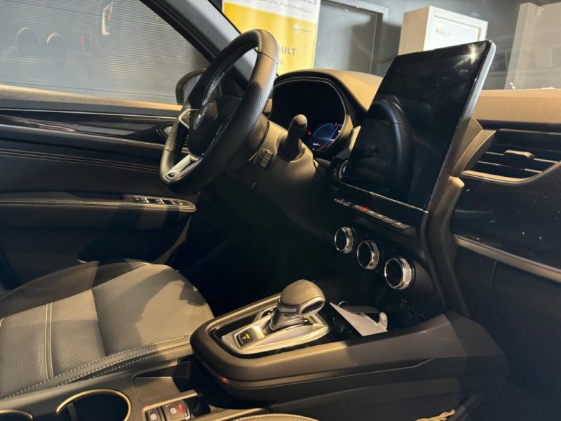 RENAULT ARKANA E-TECH 2022