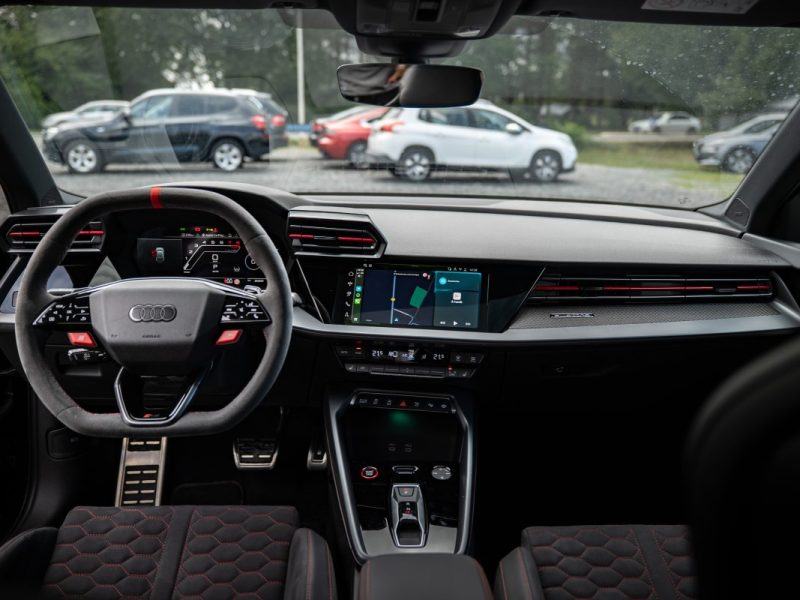 AUDI RS3 SPORTBACK FACELIFT 8Y 2.5 TFSI 400Cv / MALUS PAYÉ / TOIT OUVRANT / SONOS / MATRIX ...