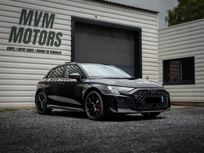 AUDI RS3 SPORTBACK FACELIFT 8Y 2.5 TFSI 400Cv / MALUS PAYÉ / TOIT OUVRANT / SONOS / MATRIX ...