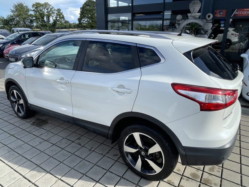 NISSAN QASHQAI 2017.1.2L DIG-T 115ch N-CONNECTA