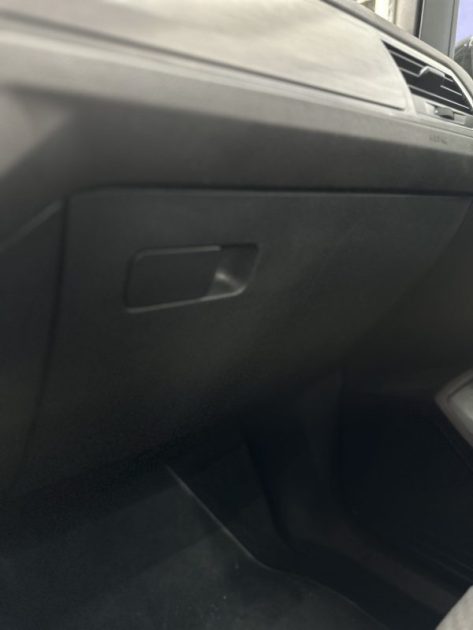 VOLKSWAGEN TOURAN 2017