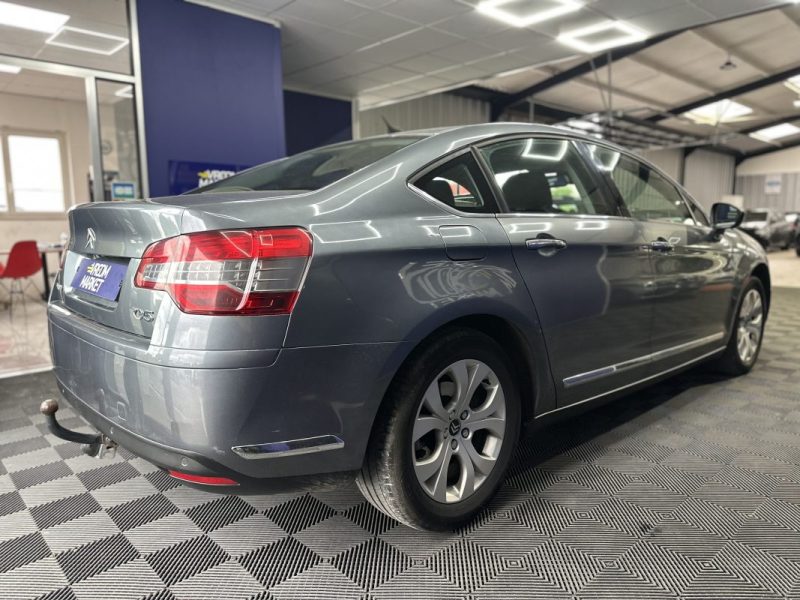 CITROEN C5  1.6 HDi110 FAP Attraction - Distribution ok - Entretien complet 2011