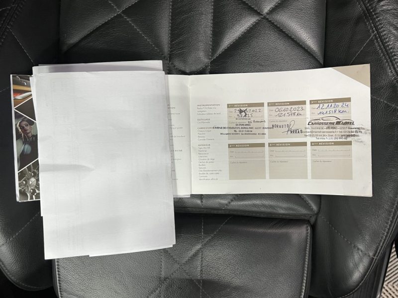 DS DS 7 Crossback 2.0 BlueHDi 180ch Rivoli - Camera 360 / Sièges cuir / Attelage