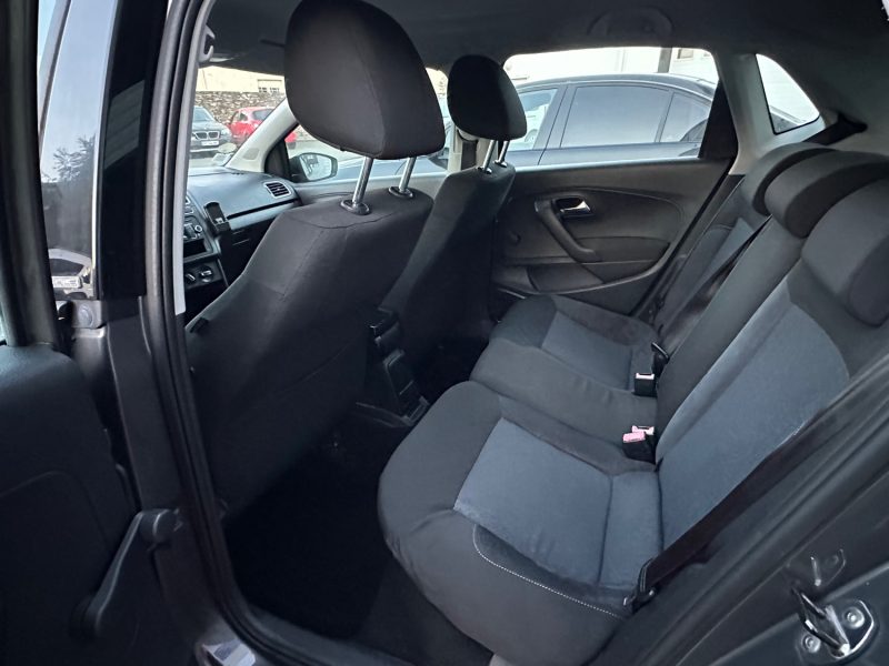 VOLKSWAGEN POLO 5 2011