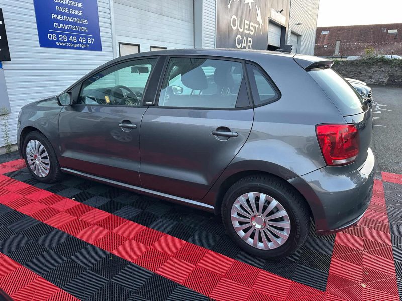 VOLKSWAGEN POLO 5 2011