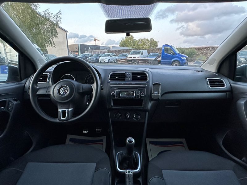 VOLKSWAGEN POLO 5 2011