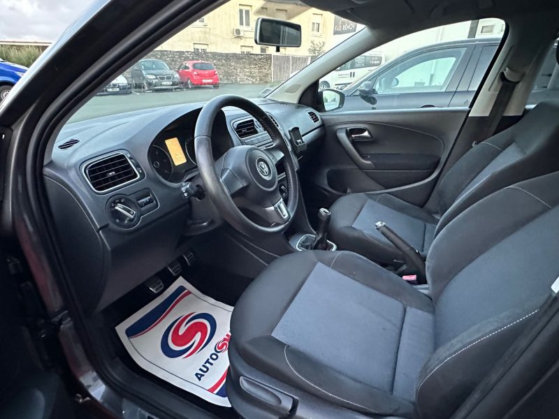 VOLKSWAGEN POLO 5 2011