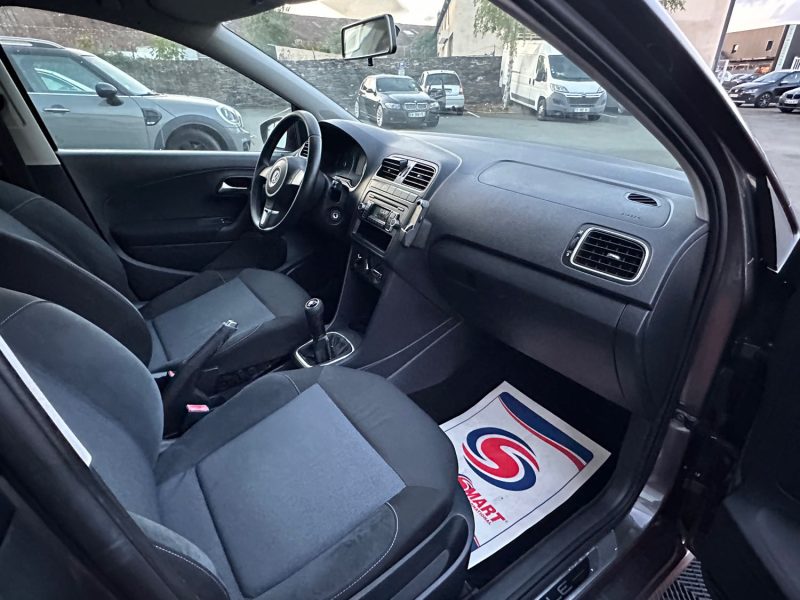 VOLKSWAGEN POLO 5 2011