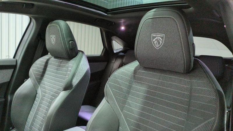 Peugeot 3008 nouveau Hybrid 145 e-dcs6 gt + toit pano + pack 360 vision & drive assist plus