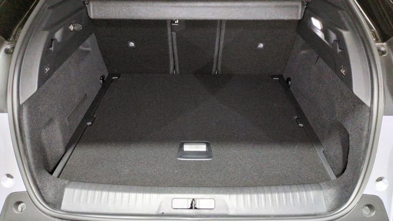 Peugeot 3008 nouveau Hybrid 145 e-dcs6 gt + toit pano + pack 360 vision & drive assist plus