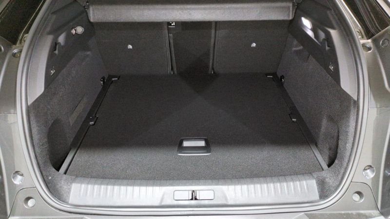 Peugeot 3008 nouveau Hybrid 145 e-dcs6 gt + toit pano + pack 360 vision & drive assist plus