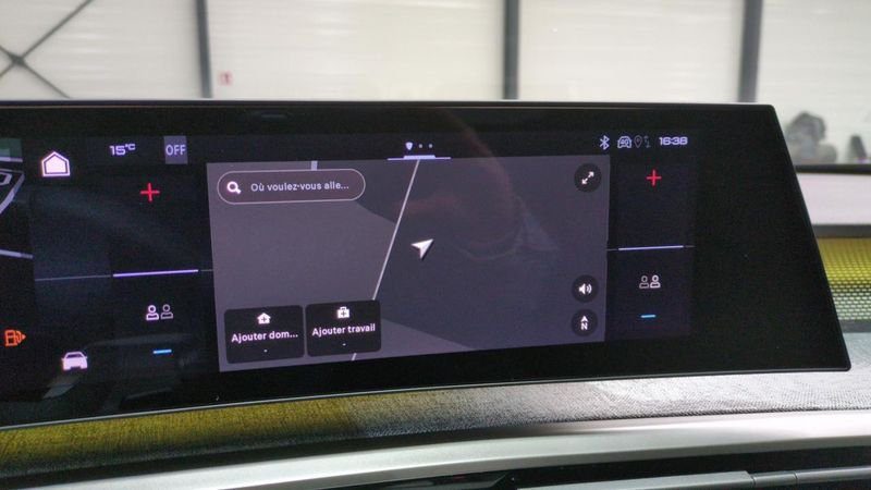 Peugeot 3008 nouveau Hybrid 145 e-dcs6 gt + toit pano + pack 360 vision & drive assist plus