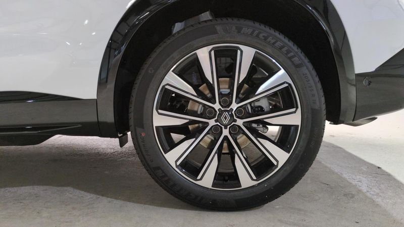 Renault Austral nouveau Full hybrid e-tech 200 ch techno