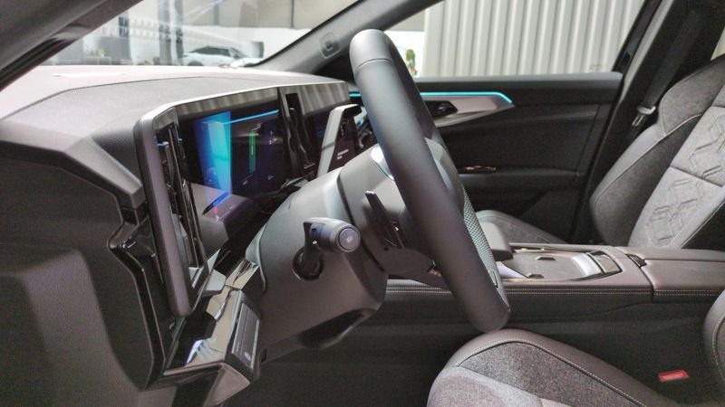 Renault Austral nouveau Full hybrid e-tech 200 ch techno + roue de secours