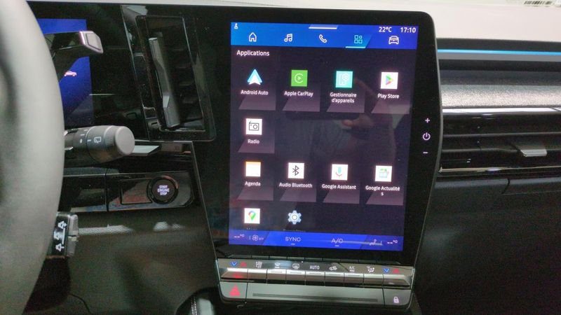 Renault Austral nouveau Full hybrid e-tech 200 ch techno + roue de secours