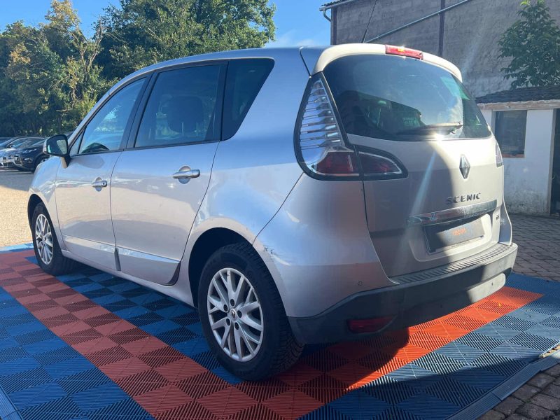 RENAULT MEGANE SCENIC 1.5 dCi 110ch energy Business eco²