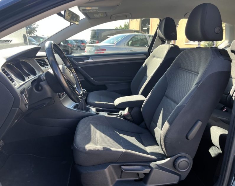 VOLKSWAGEN GOLF 2017