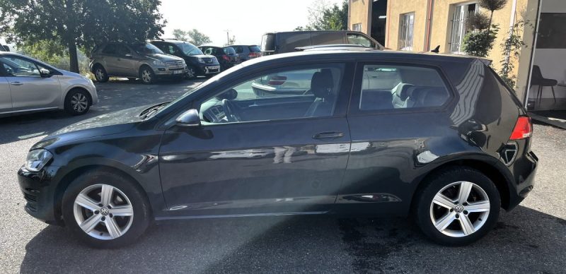 VOLKSWAGEN GOLF 2017