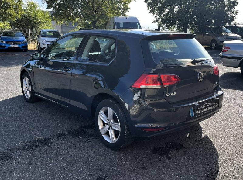 VOLKSWAGEN GOLF 2017