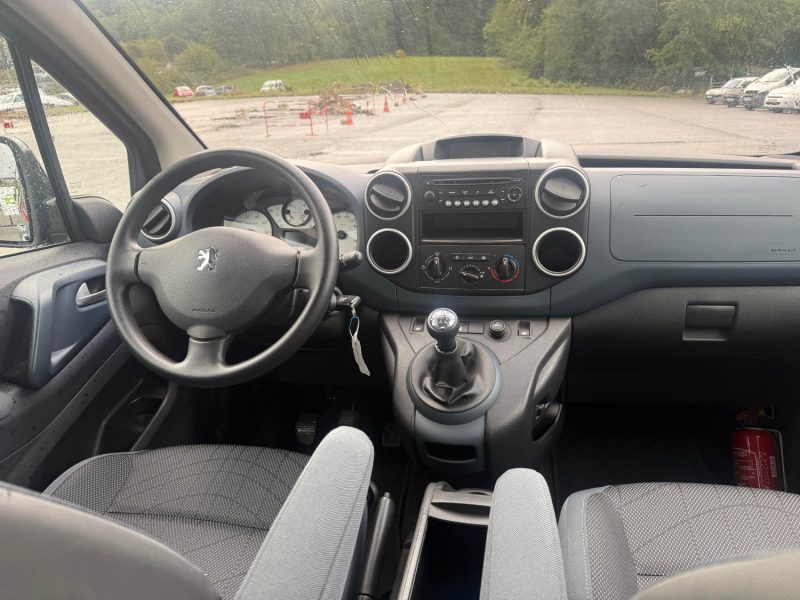 PEUGEOT  PARTNER 2011