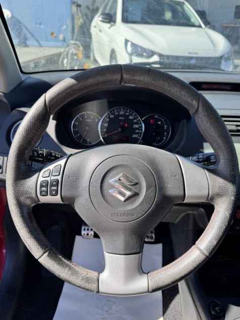 SUZUKI SWIFT 1.6 125 CH SPORT VTT 3P 