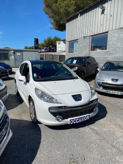 PEUGEOT 207 1.6 HDI 90 SPORT  64 