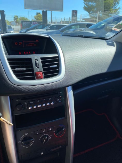 PEUGEOT 207 1.6 HDI 90 SPORT  64 