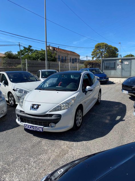 PEUGEOT 207 1.6 HDI 90 SPORT  64 