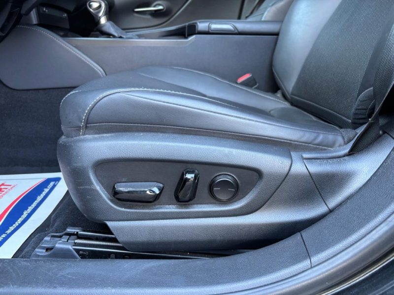 LEXUS ES 300h 2.5 VVT-i 16V 218 Hybrid E-CVT 178 cv Boîte auto