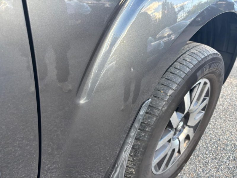 NISSAN NAVARA 3.0 DCI V6 Pickup double cabine 4WD 231 cv