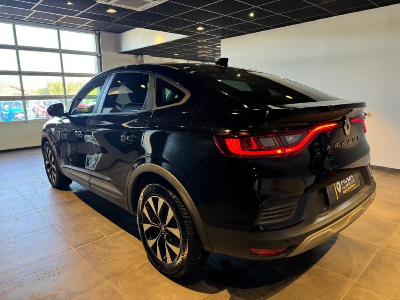 RENAULT  ARKANA  2023
