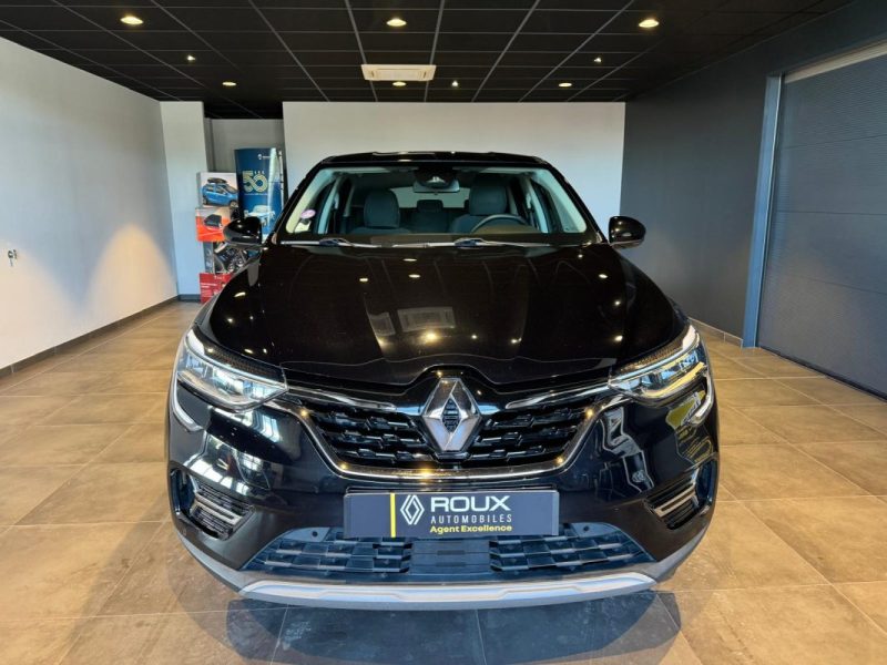 RENAULT  ARKANA  2023