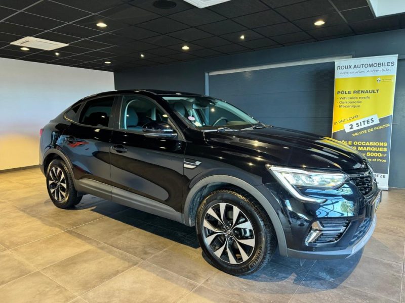 RENAULT  ARKANA  2023