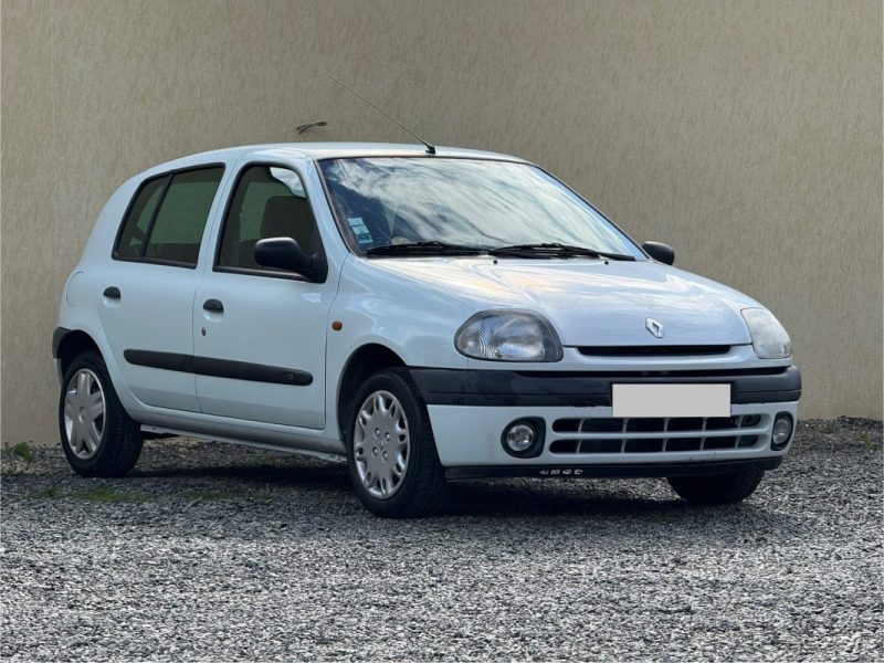 RENAULT CLIO 1998