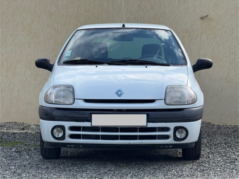 RENAULT CLIO 1998