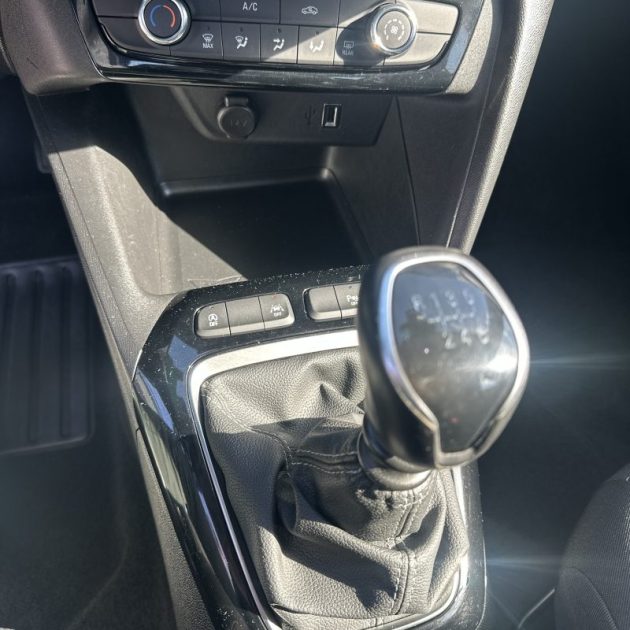 OPEL CORSA 1.5 BlueHdi 100 cv ELEGANCE BUSINESS GARANTIE 12 MOIS