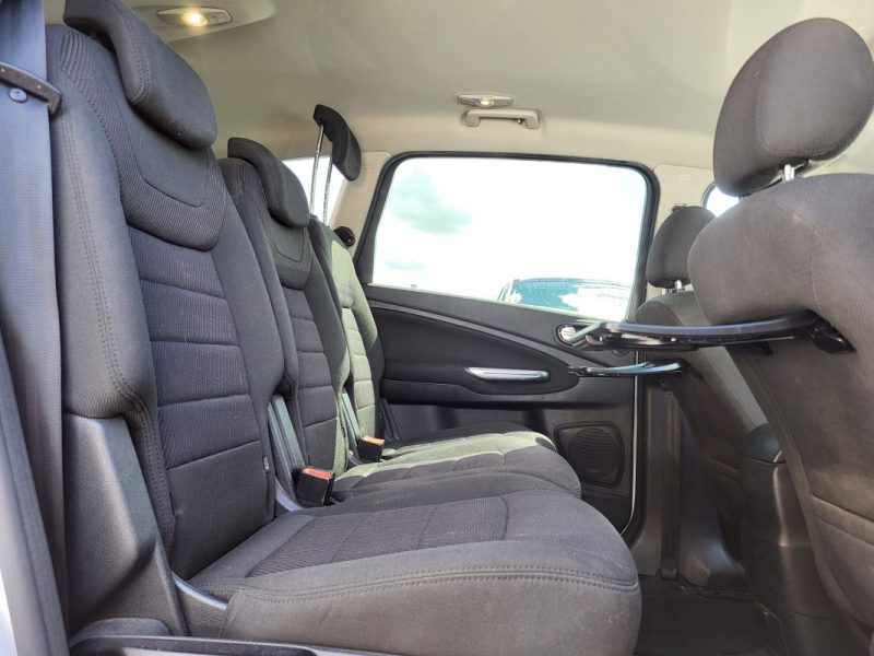 FORD S-MAX 2.0 TDCi 140 cv Titanium - Garantie 12 Mois