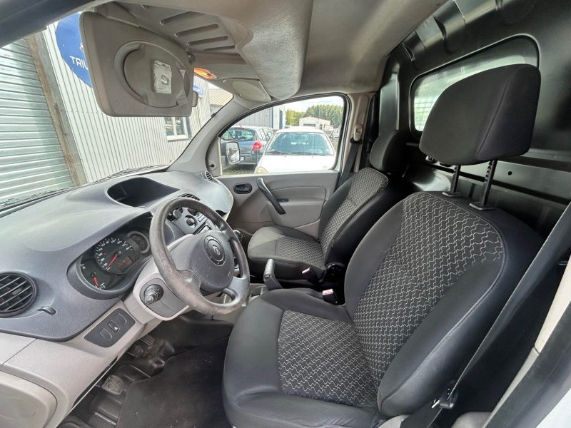 Renault KANGOO EXPRESS 1.5 DCI 50KW L1 E4 2008