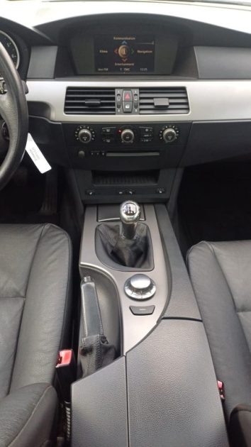 BMW 520i E60 170ch 
