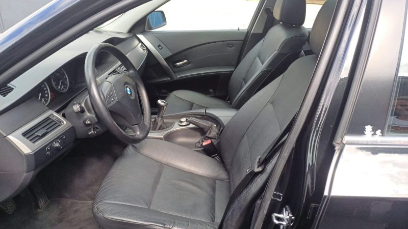 BMW 520i E60 170ch 