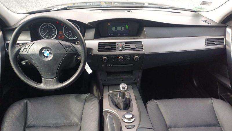 BMW 520i E60 170ch 